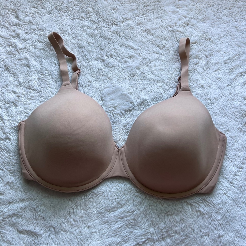 SKIMS Fits Everybody T-Shirt Bra Size 36DD Clay Nude Underwire Seamless PO23299 - Picture 1 of 9